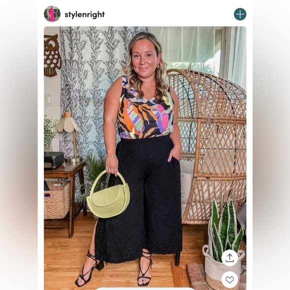 Mirteron Womens Floral Printed Boho V Neck Sleeveless Crop Blouse Shirt Tank Top - Picture 1 of 8